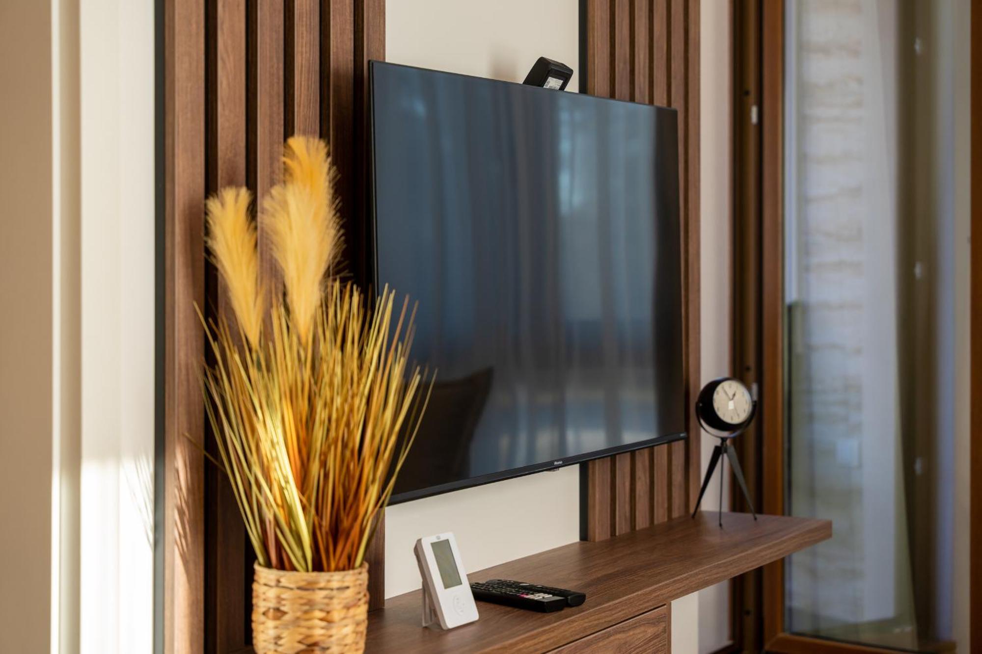 Velika Recepcija Cc Magnet Aparthotel Zlatibor Ngoại thất bức ảnh