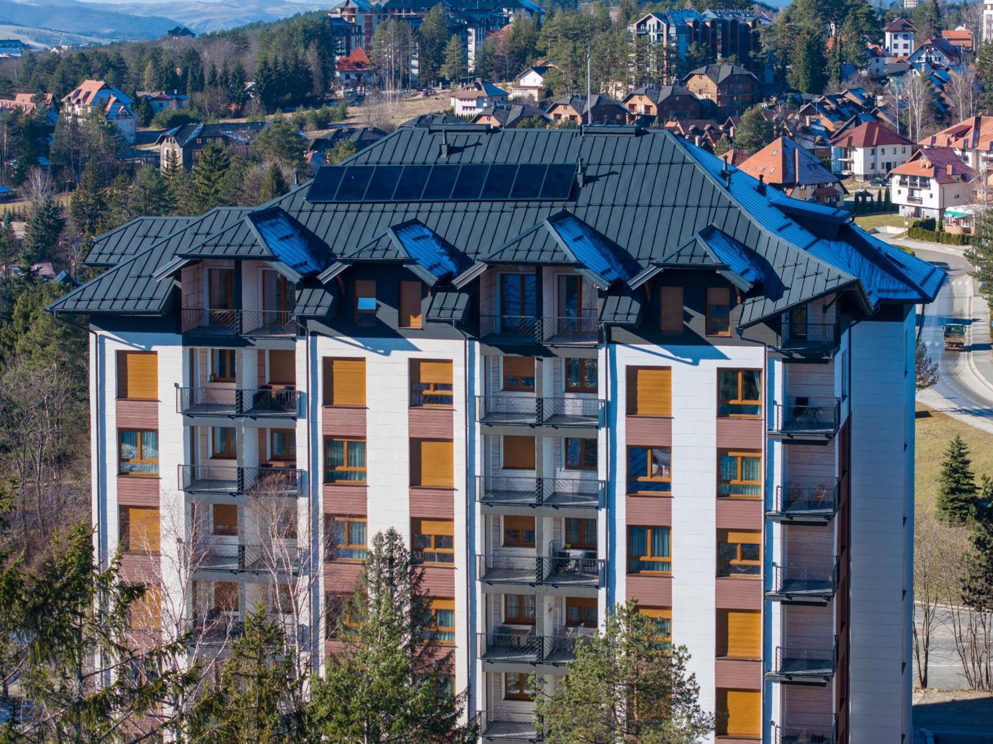 Velika Recepcija Cc Magnet Aparthotel Zlatibor Ngoại thất bức ảnh