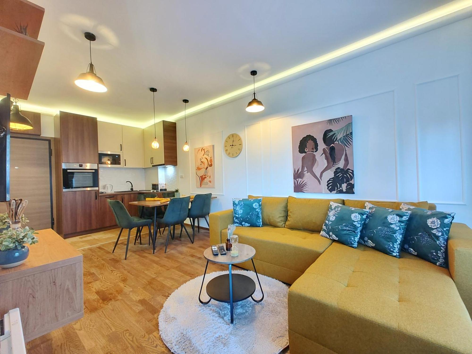 Velika Recepcija Cc Magnet Aparthotel Zlatibor Ngoại thất bức ảnh