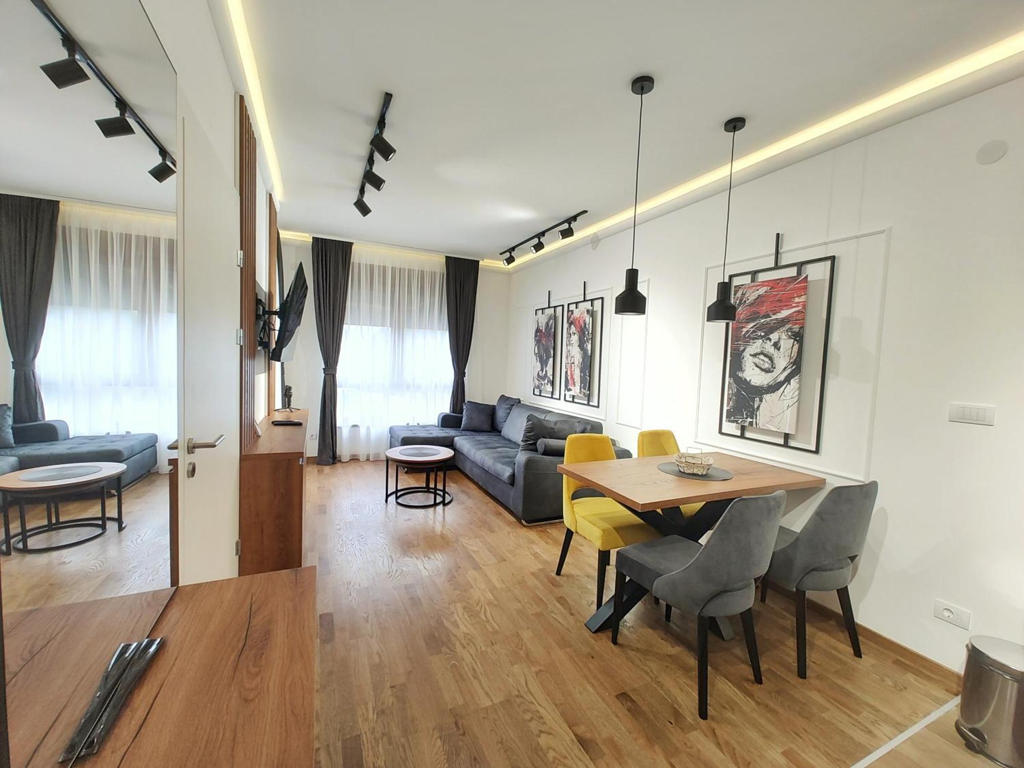 Velika Recepcija Cc Magnet Aparthotel Zlatibor Ngoại thất bức ảnh