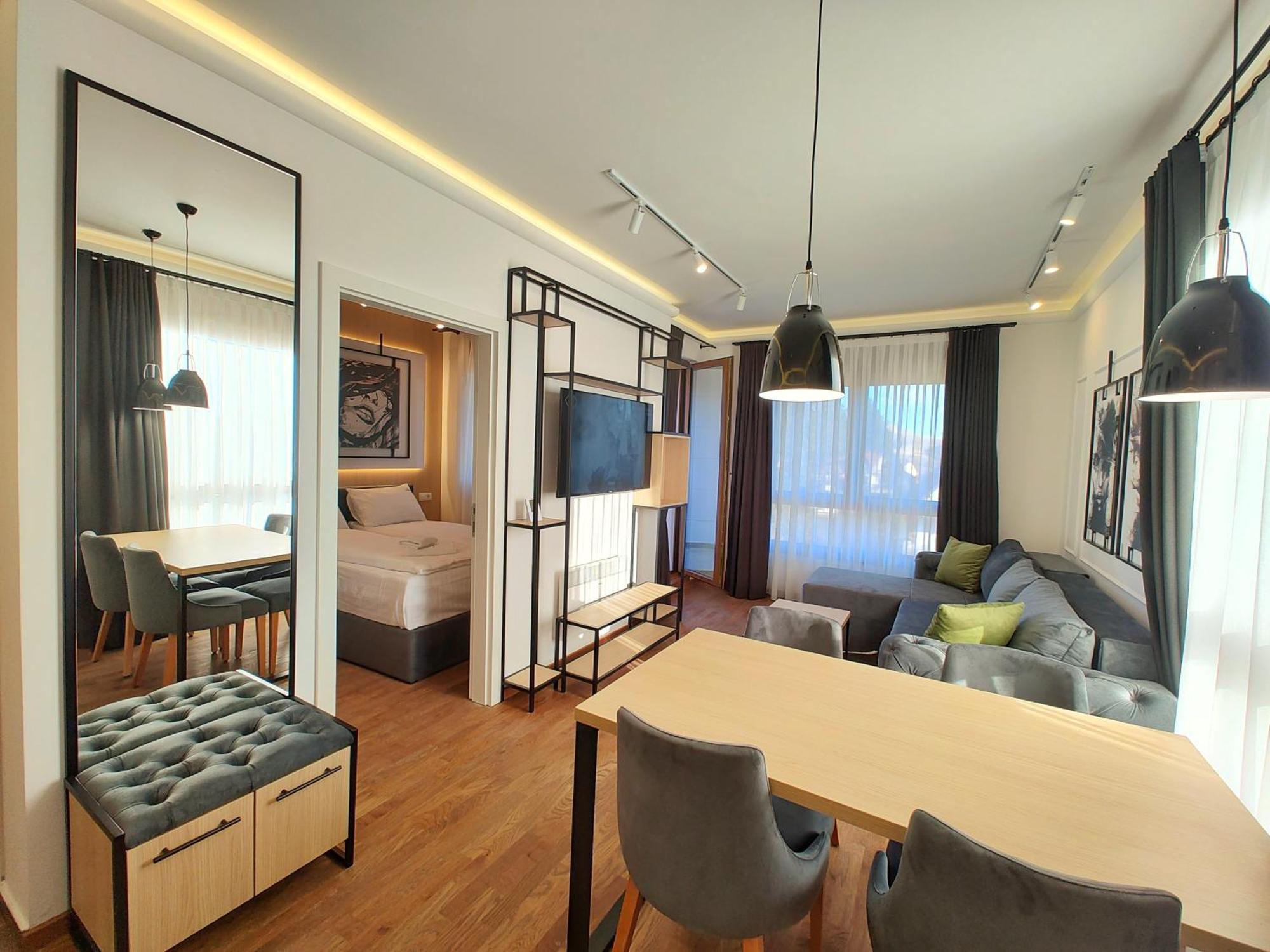 Velika Recepcija Cc Magnet Aparthotel Zlatibor Ngoại thất bức ảnh