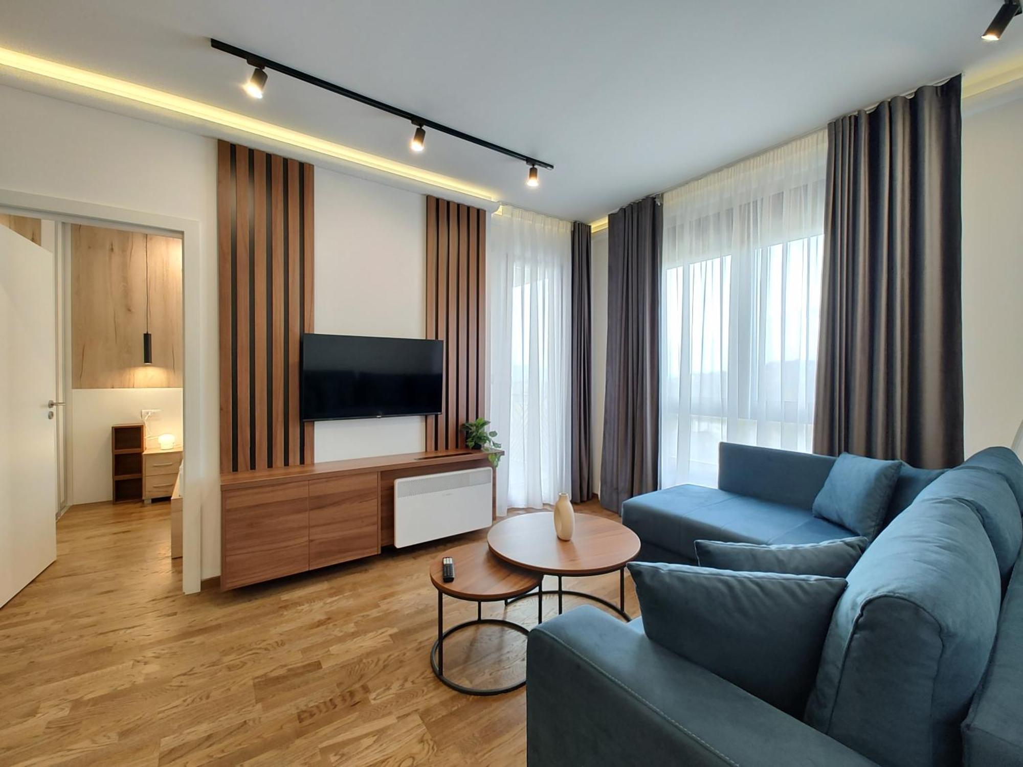 Velika Recepcija Cc Magnet Aparthotel Zlatibor Ngoại thất bức ảnh